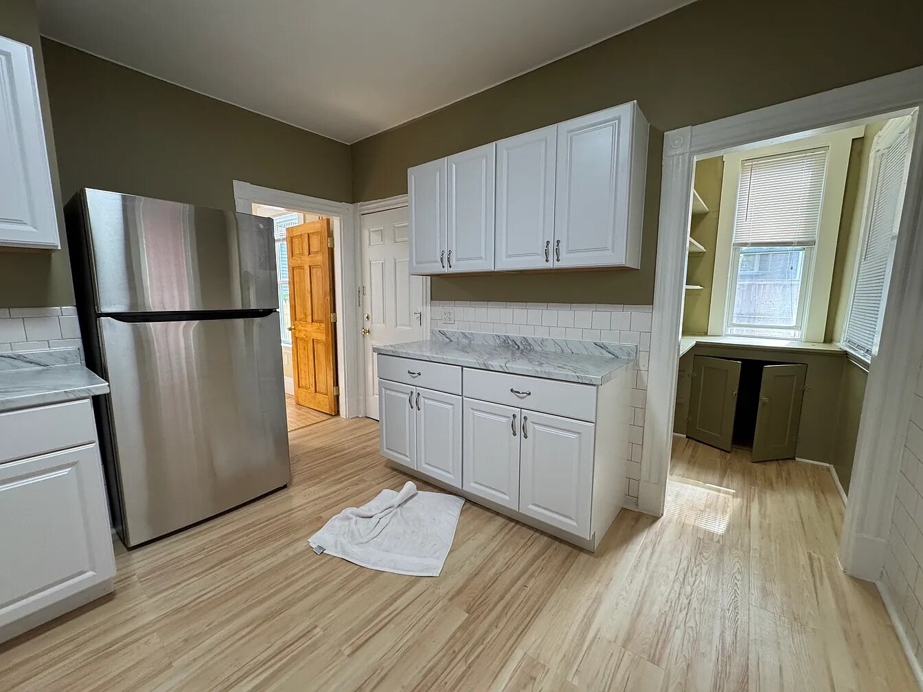 Building Photo - 368 Washington St