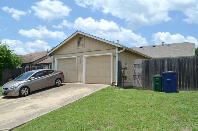 Building Photo - 8203 West Gate Blvd