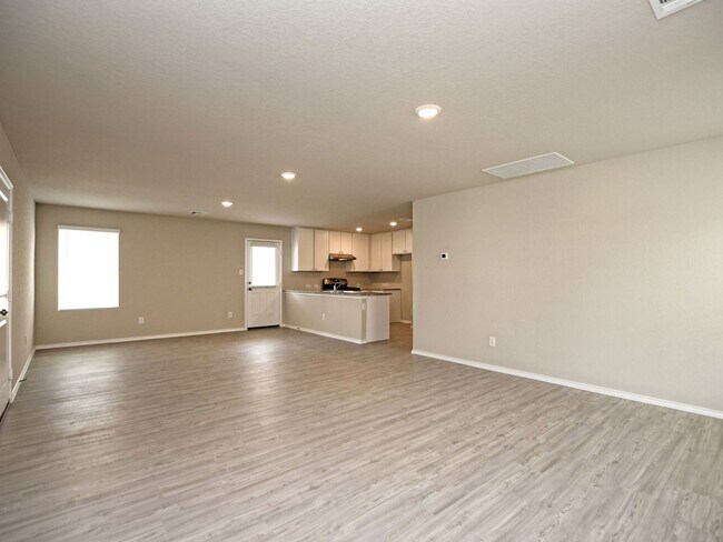 Building Photo - 3 BR/2 BA - Waterwheel! - SAN ANTONIO
