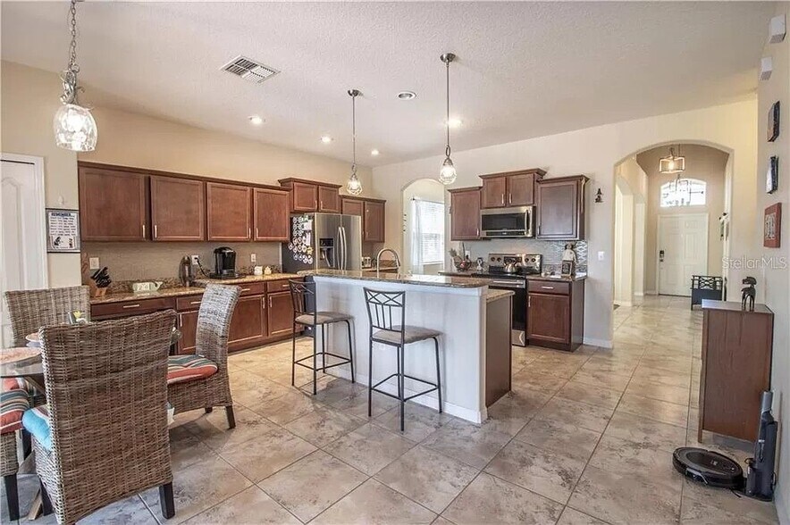 Building Photo - 11322 Hascroft Forest Ct