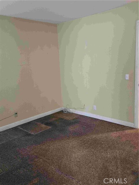 Building Photo - 856 Harrow St