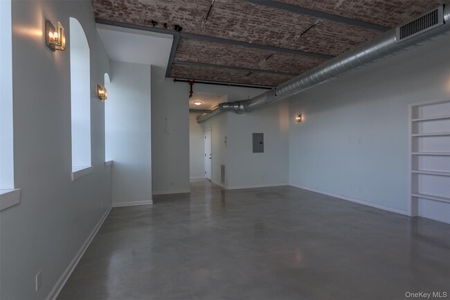 Building Photo - 22 Cottage St