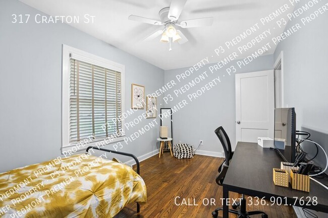 Building Photo - Furnished 2 bed, 1 bath Home located in Ar...