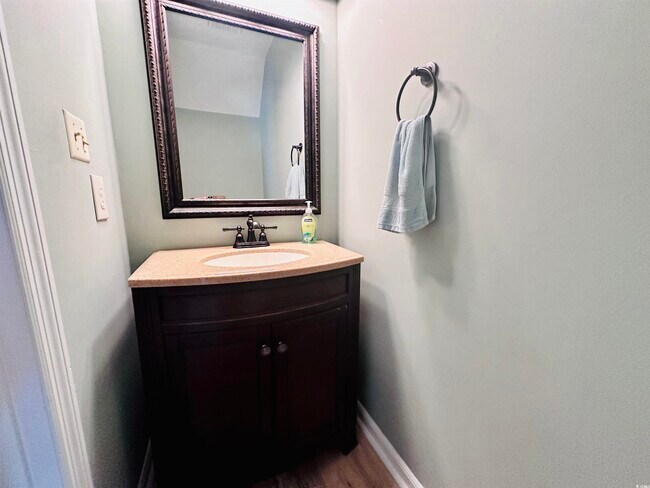 Building Photo - 5165 Inlet Garden Ct