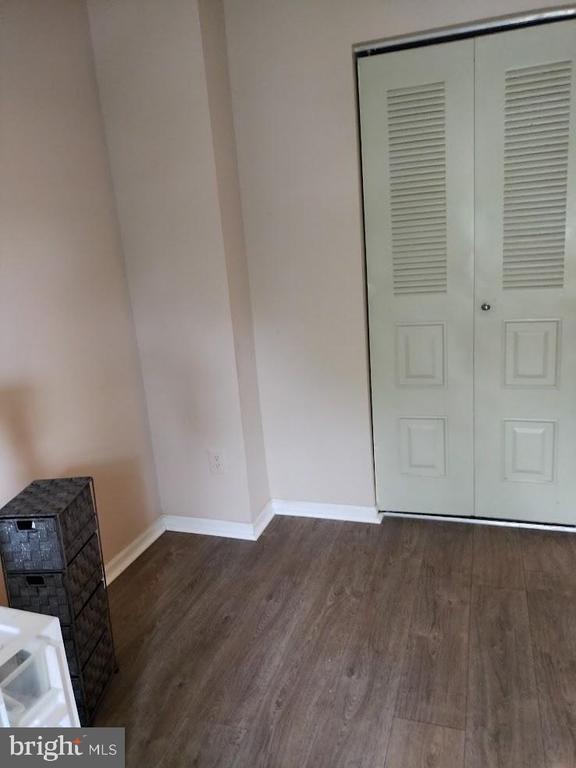 Building Photo - 1086 Travis Ln