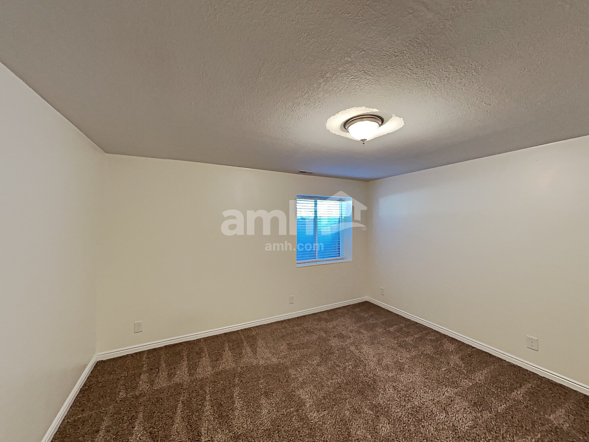 Building Photo - 8607 McGinnis Ln