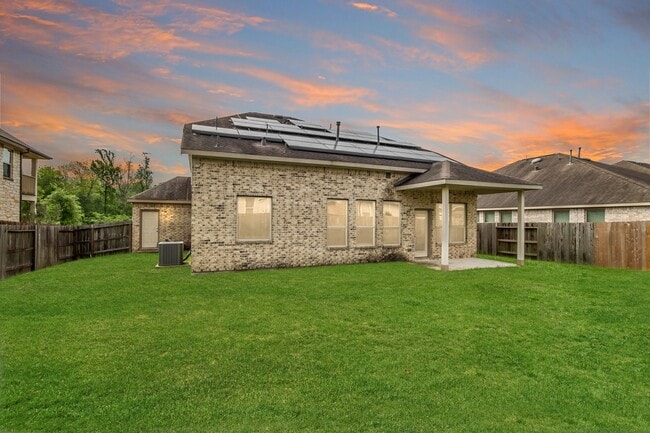 Building Photo - 702 S Galley Dr