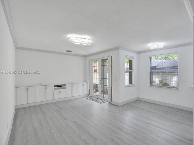 Building Photo - 10813 NW 51st Ln