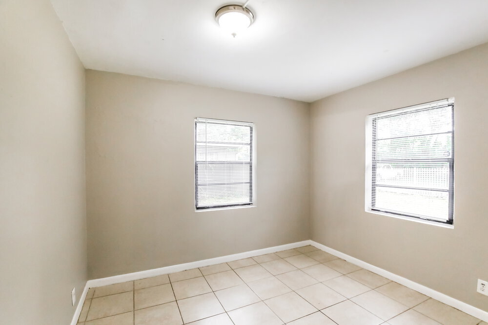 Building Photo - 1161 NW 139th St