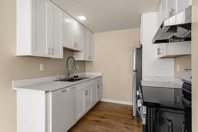Building Photo - 3515 25th St
