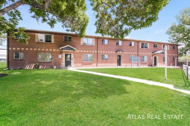 Building Photo - 9955 W 59th Pl