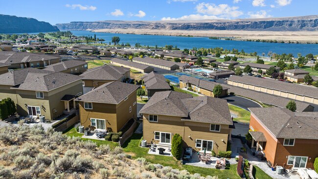 Building Photo - 9287 Riverview Way NW