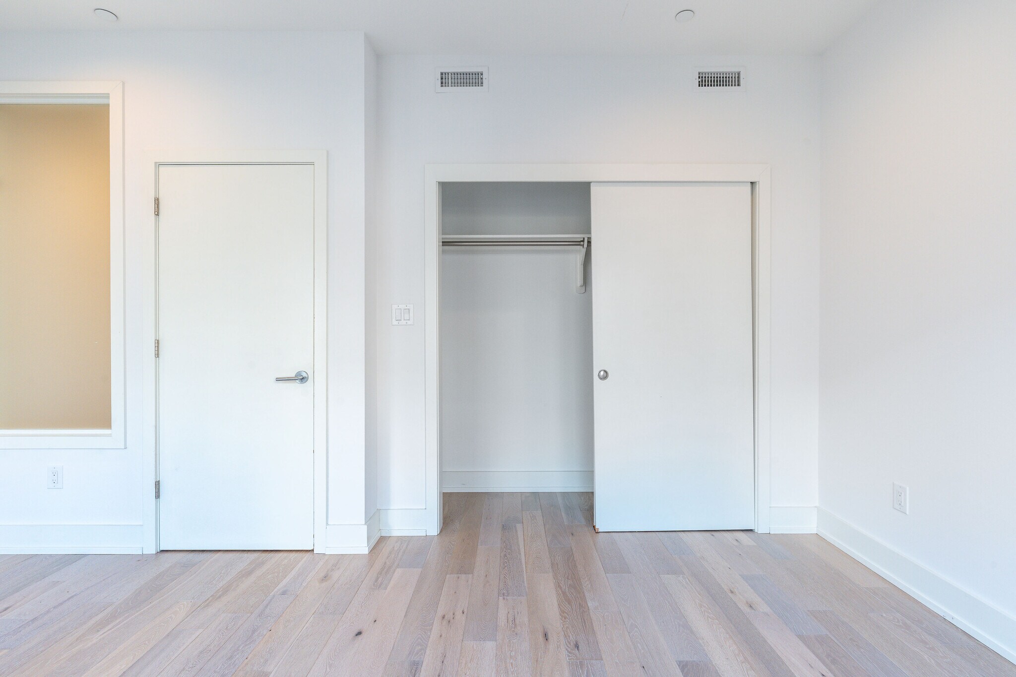 Building Photo - 2058 E Susquehanna Ave