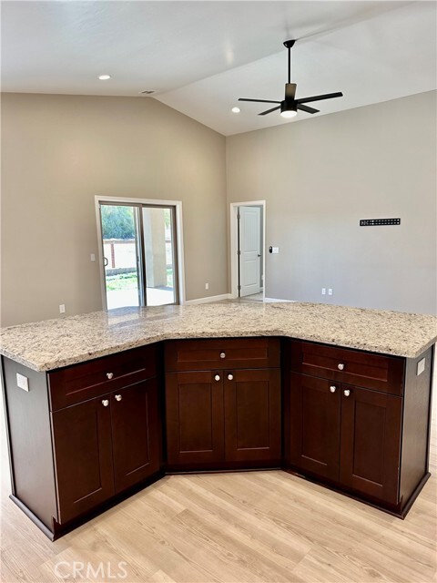 Building Photo - 655 Catala Wy
