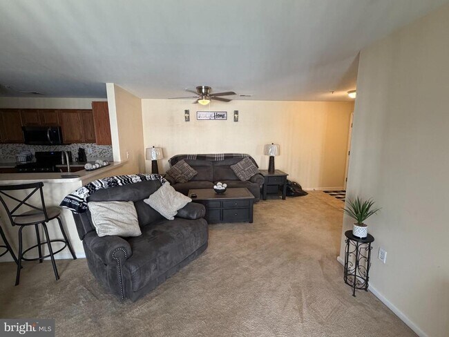 Building Photo - 110 Lionheart Ln