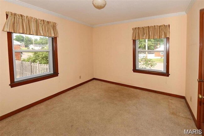 Building Photo - 10501 St Michael Ln