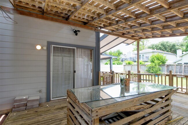 Building Photo - 7723 Miller Glen Ln