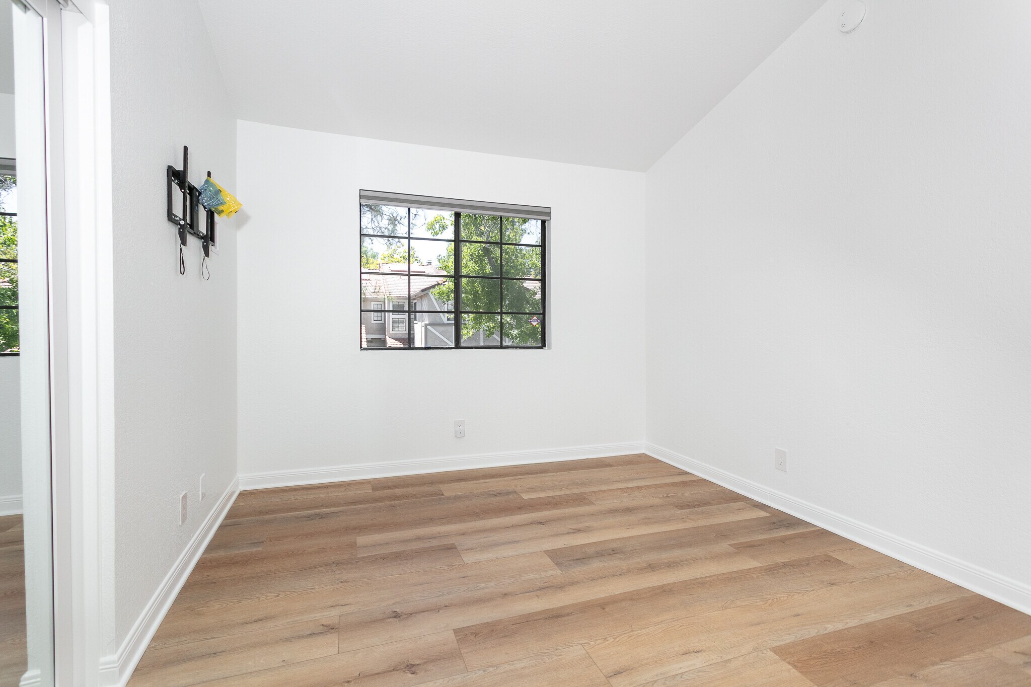 Building Photo - 29725 Windsong Ln