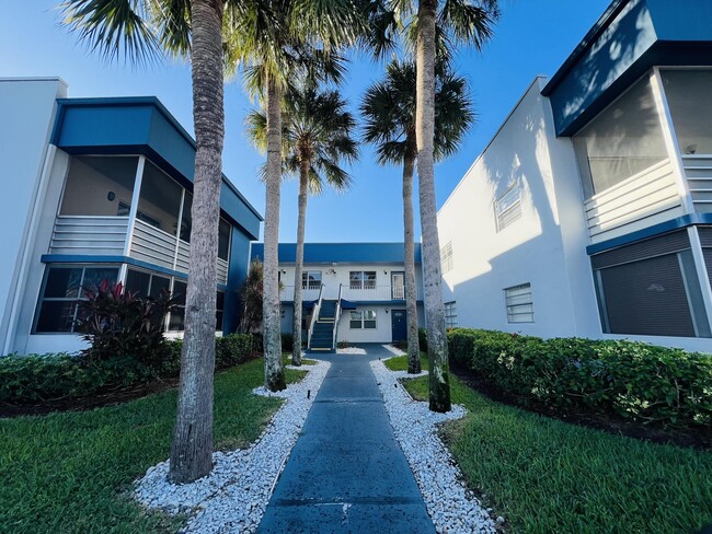 Primary Photo - 82 Normandy Ln