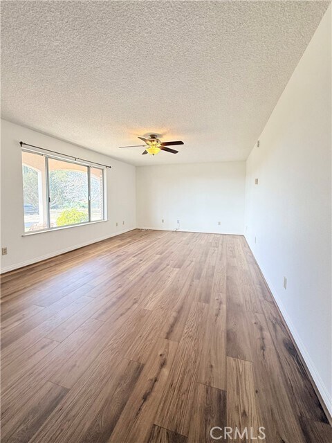 Building Photo - 575 Aloma Way