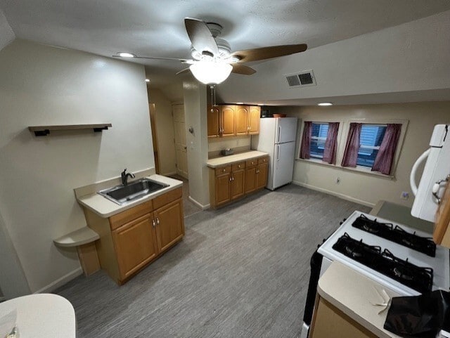 Building Photo - 15 Waterloo St