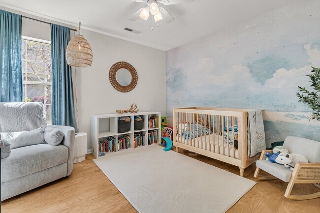 Building Photo - Charming 3 Bedroom, 2 Bath Home off of Longpoint in Mount Pleasant!