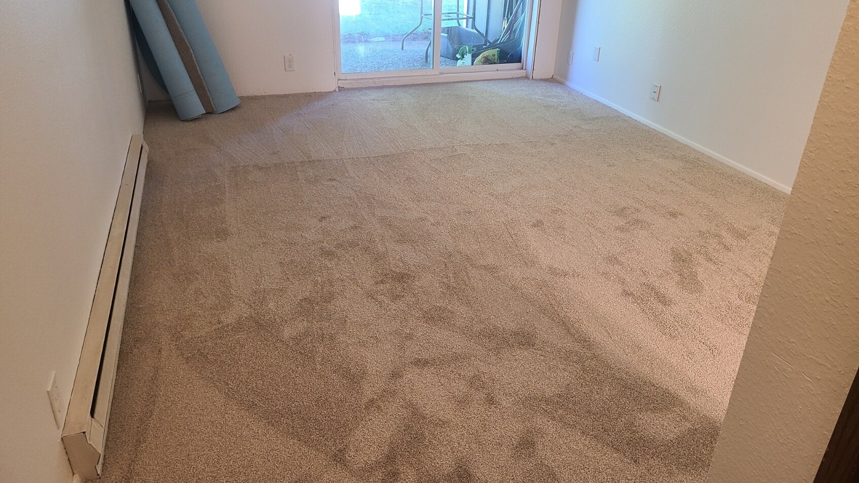 Living room - 47 Eagle Crest Dr