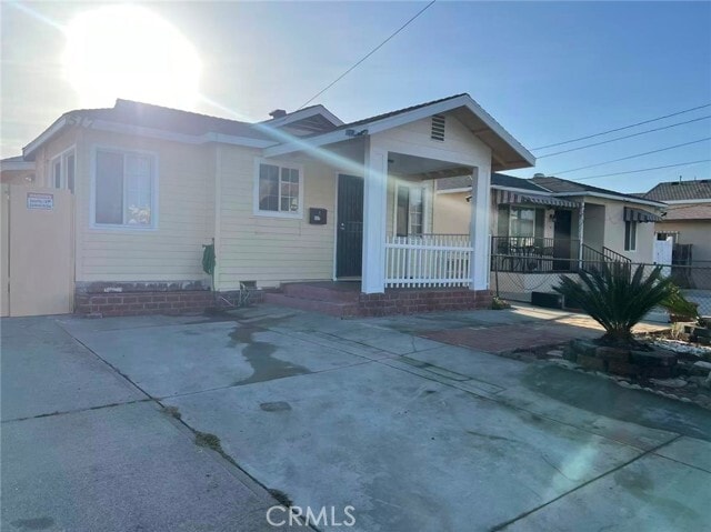 Building Photo - 517 N Rural Dr