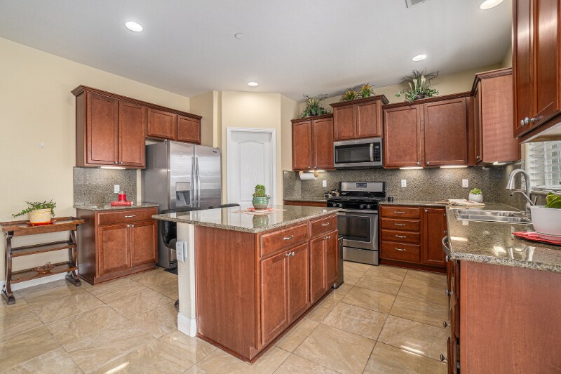Building Photo - 1124 Europena Dr