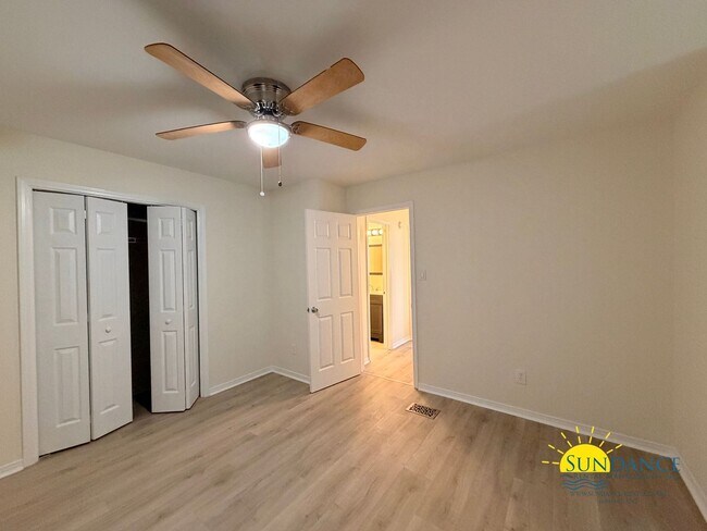 Building Photo - Beautifully Maintained Home with Modern Upgrades & Smart Features!