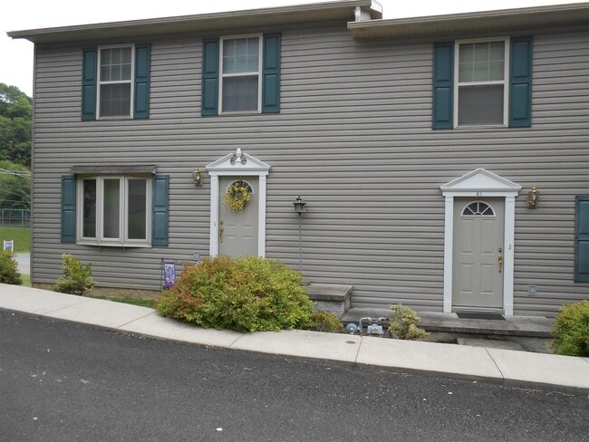 Primary Photo - 9517 Cost Ave