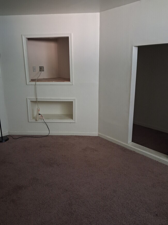 Building Photo - 136 Wimbledon Ct