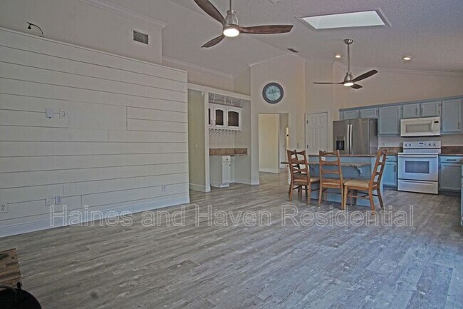 Building Photo - 4645 Saddle Creek Pl