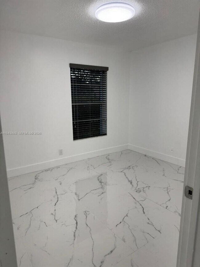 Building Photo - 10227 SW 55th Lane, Cooper City, FL 33328