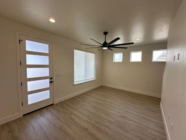 Building Photo - Ocean Views | Rooftop Deck | New Construction | For Lease $4,200/mo.