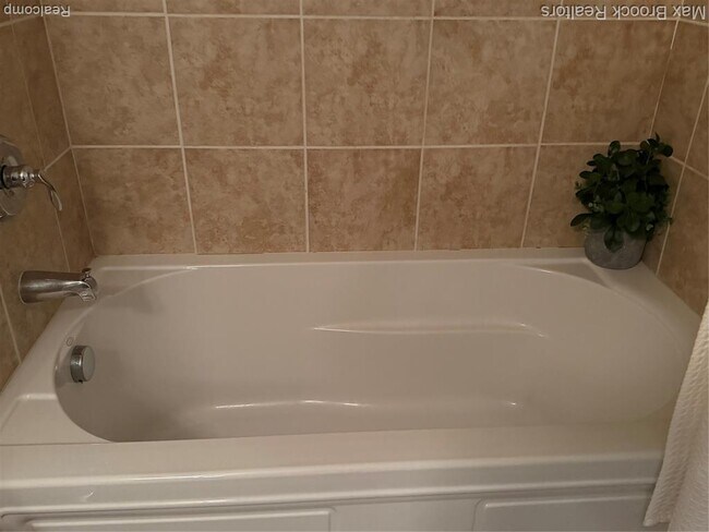 Building Photo - 3670 Woodward Ave