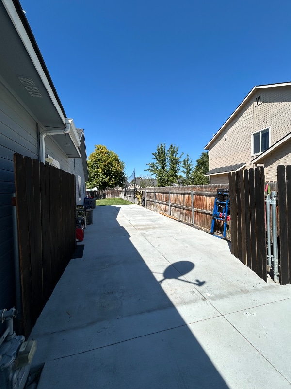 Building Photo - 12256 W Skyhaven St
