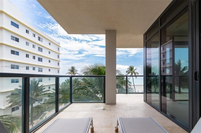 Building Photo - 2101 S Surf Rd