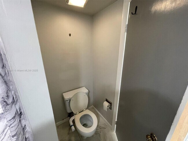 Building Photo - 4515 45th Way