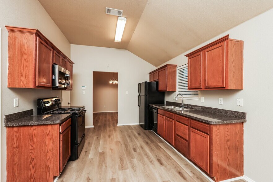 Building Photo - 13532 Baldcypress Dr