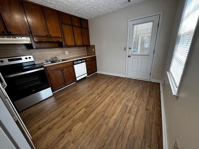 Building Photo - !!!WARNING: AVOID SCAMS CONFIRM RENTAL AT ...