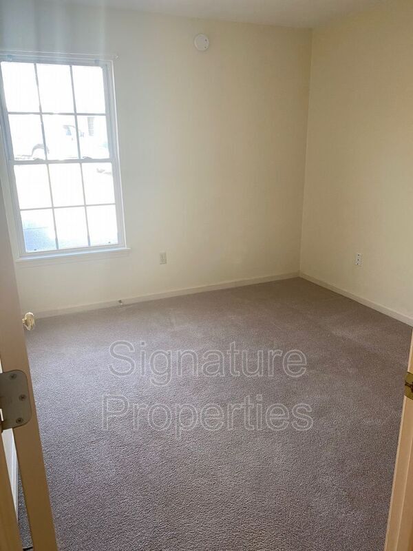 Building Photo - 442 Tinkerview Dr