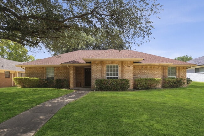Building Photo - 306 Cardinal Creek Dr