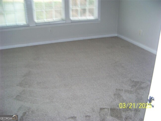 Building Photo - 2787 Deerwood Ln