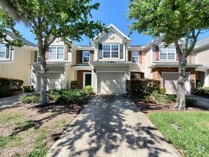 Building Photo - 4856 Parkhurst Pl