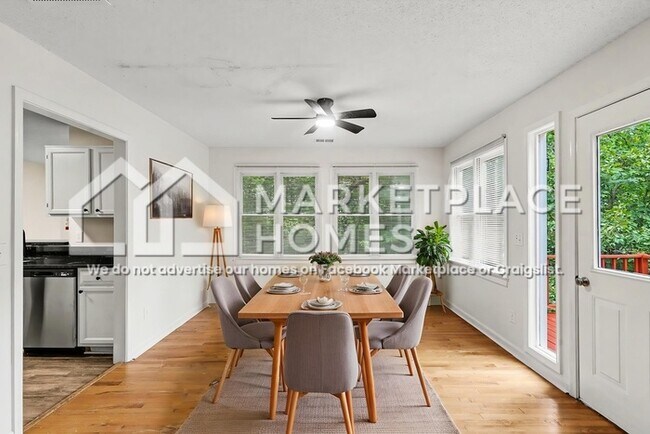 Building Photo - 3252 Greenhill Ct