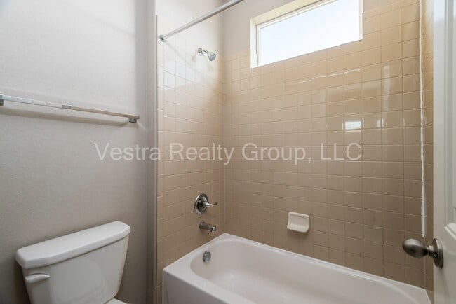 Building Photo - 2794 Rising Moon Way