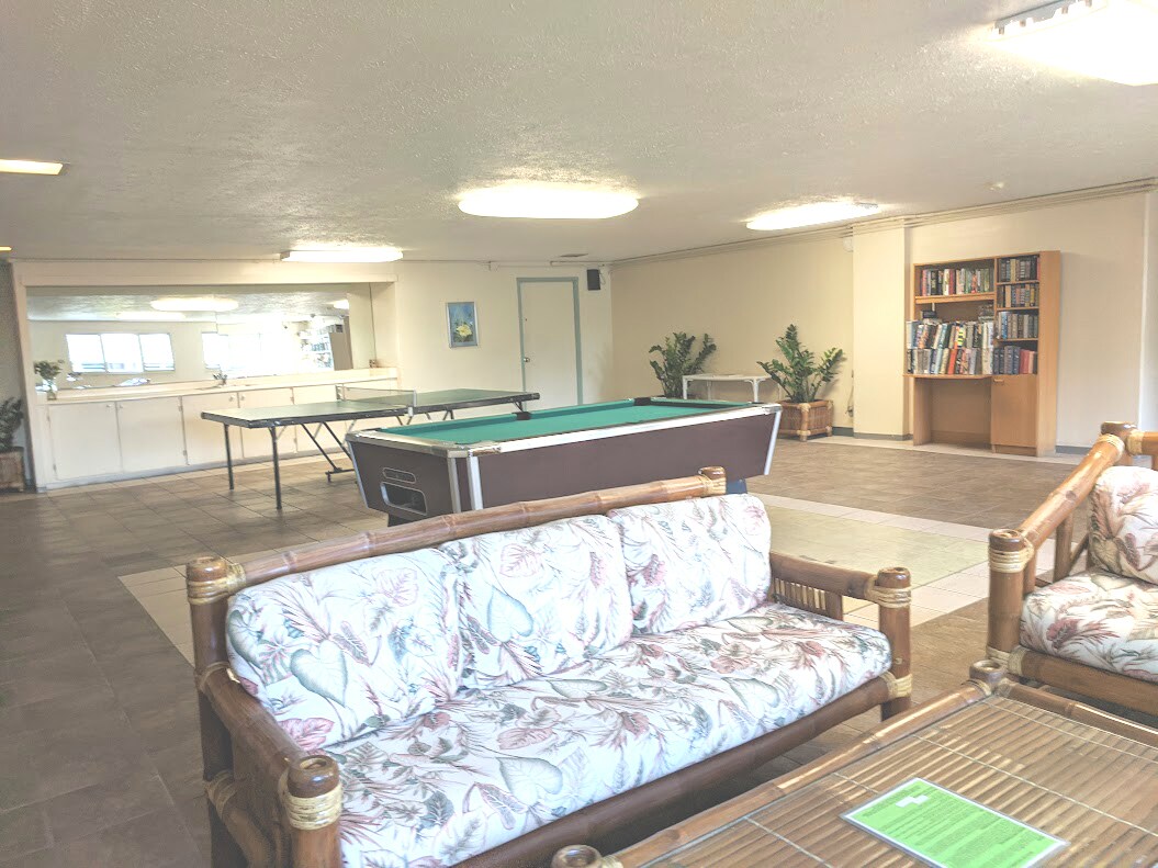 recreation center 1 - 2211 Ala Wai Blvd