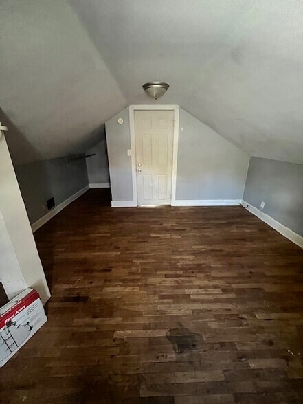 Loft bedroom #5 - 1212 W Carson St