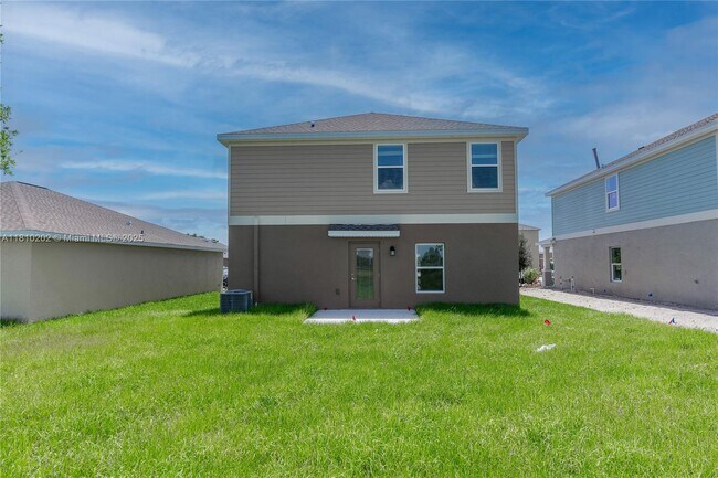 Building Photo - 934 Cattleman St